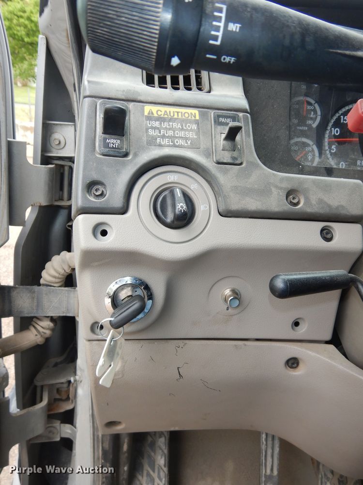 image for item DK1858 2008 Sterling LT9500  dump truck