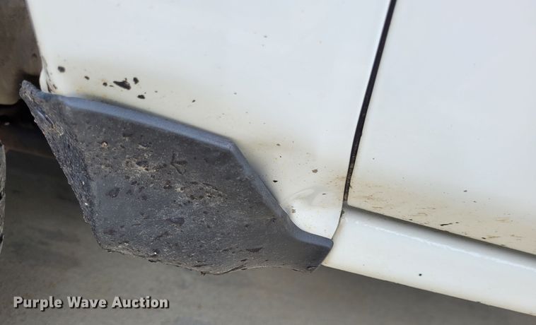 image for item DK1859 2017 Chevrolet Silverado 3500HD  dump flatbed pickup truck