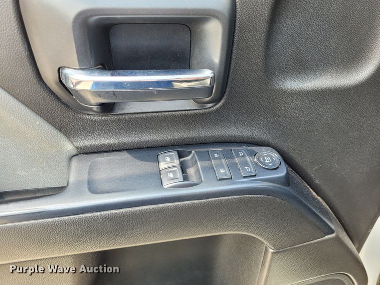 image for item DK1859 2017 Chevrolet Silverado 3500HD  dump flatbed pickup truck