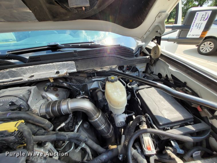 image for item DK1859 2017 Chevrolet Silverado 3500HD  dump flatbed pickup truck