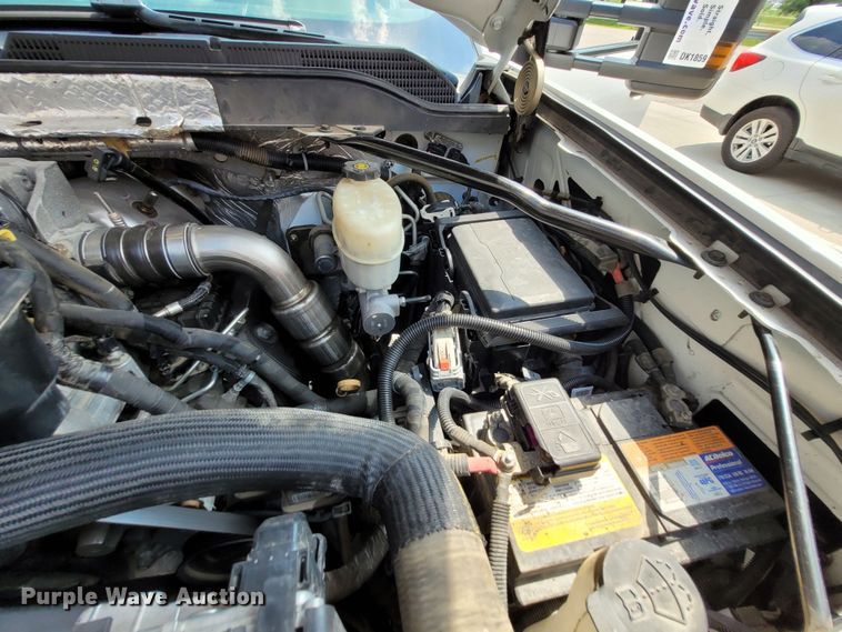 image for item DK1859 2017 Chevrolet Silverado 3500HD  dump flatbed pickup truck