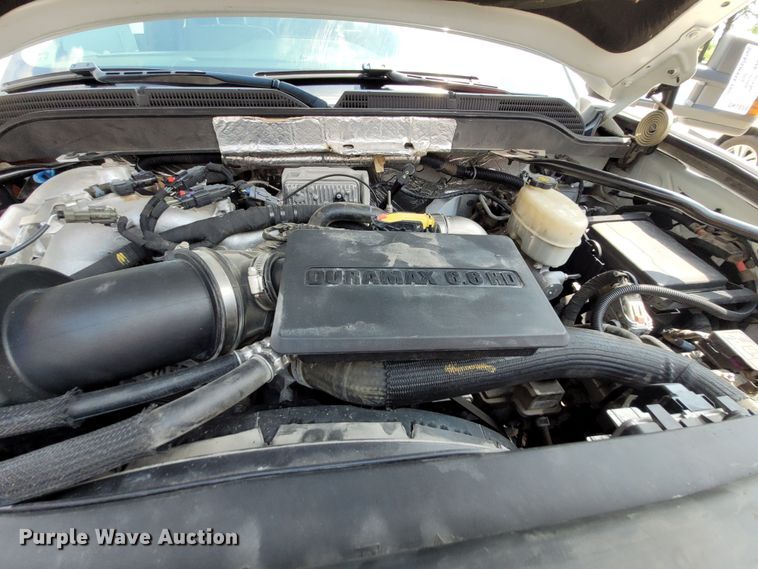 image for item DK1859 2017 Chevrolet Silverado 3500HD  dump flatbed pickup truck