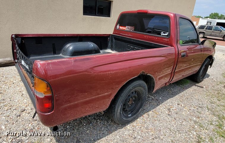 image for item DK1864 1998 Toyota Tacoma  pickup truck