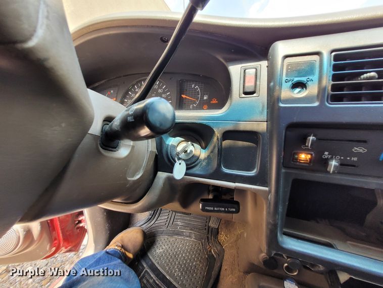 image for item DK1864 1998 Toyota Tacoma  pickup truck