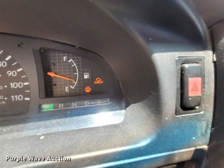 image for item DK1864 1998 Toyota Tacoma  pickup truck