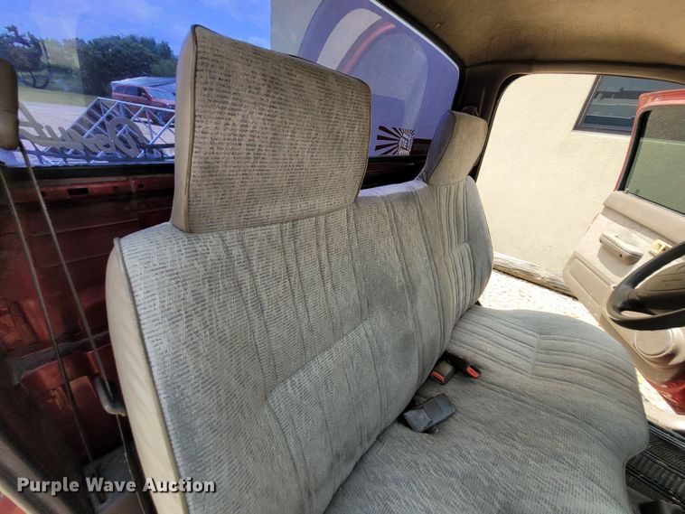 image for item DK1864 1998 Toyota Tacoma  pickup truck