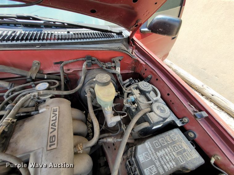 image for item DK1864 1998 Toyota Tacoma  pickup truck