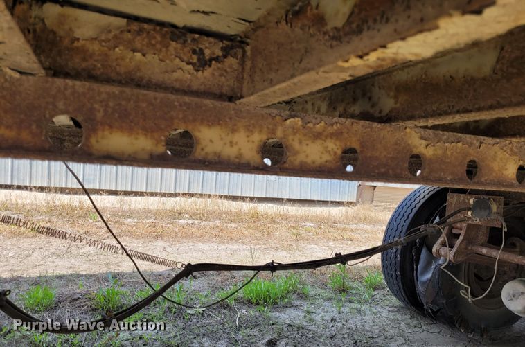 image for item DK1865 1978 Budd NS2S450A56  dry van trailer