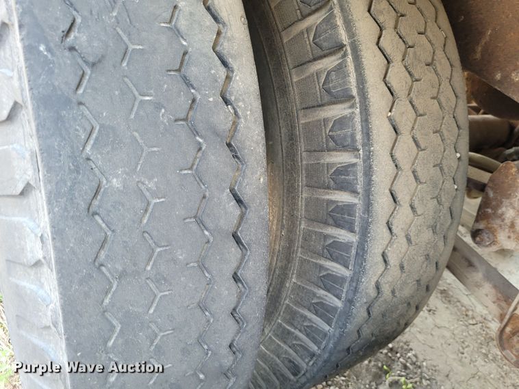 image for item DK1865 1978 Budd NS2S450A56  dry van trailer