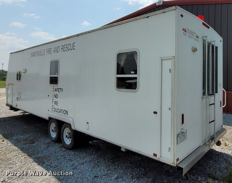 image for item DK1868 2004 Surrey  camper