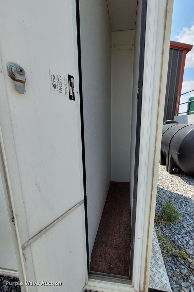 image for item DK1868 2004 Surrey  camper