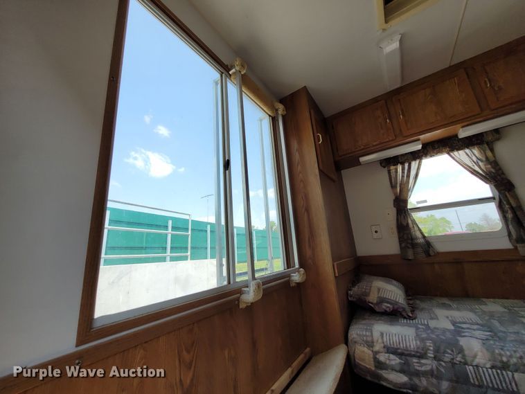 image for item DK1868 2004 Surrey  camper