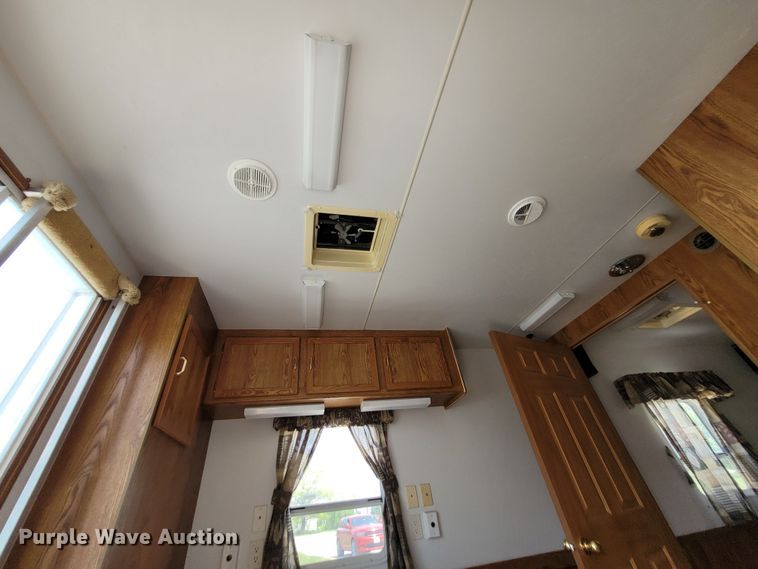 image for item DK1868 2004 Surrey  camper