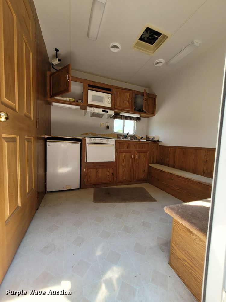 image for item DK1868 2004 Surrey  camper