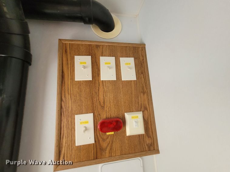 image for item DK1868 2004 Surrey  camper