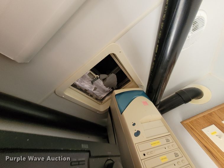 image for item DK1868 2004 Surrey  camper