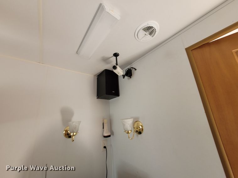 image for item DK1868 2004 Surrey  camper