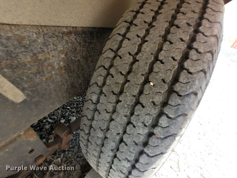 image for item DK1868 2004 Surrey  camper