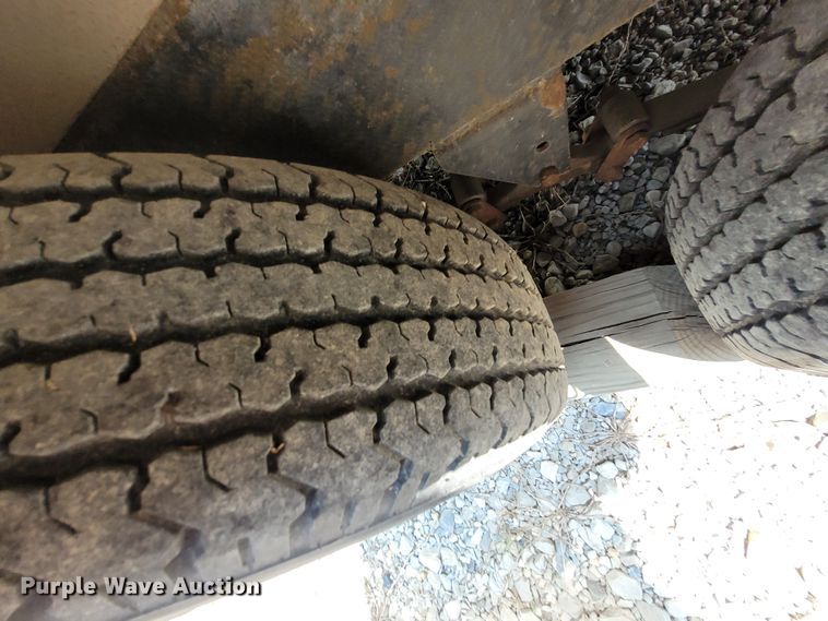 image for item DK1868 2004 Surrey  camper