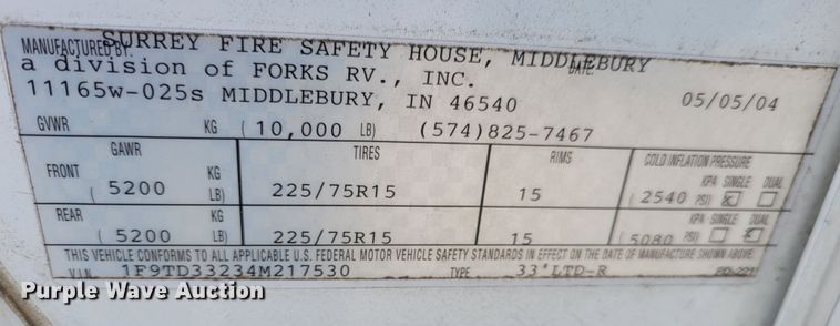 image for item DK1868 2004 Surrey  camper