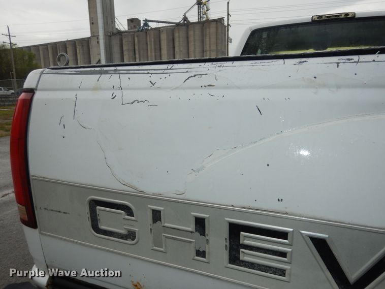 image for item DK1871 1997 Chevrolet K1500  Ext. Cab pickup truck