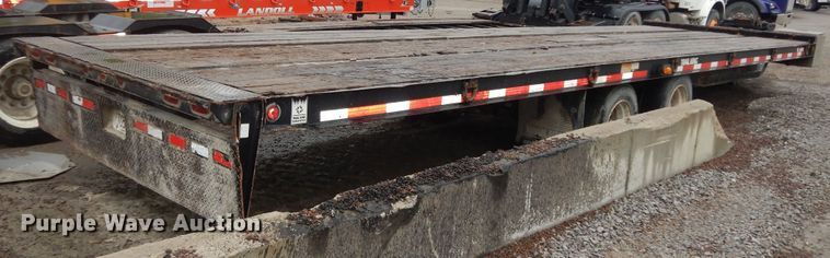 image for item DK1873 2008 Trail King TK40RB322  equipment trailer