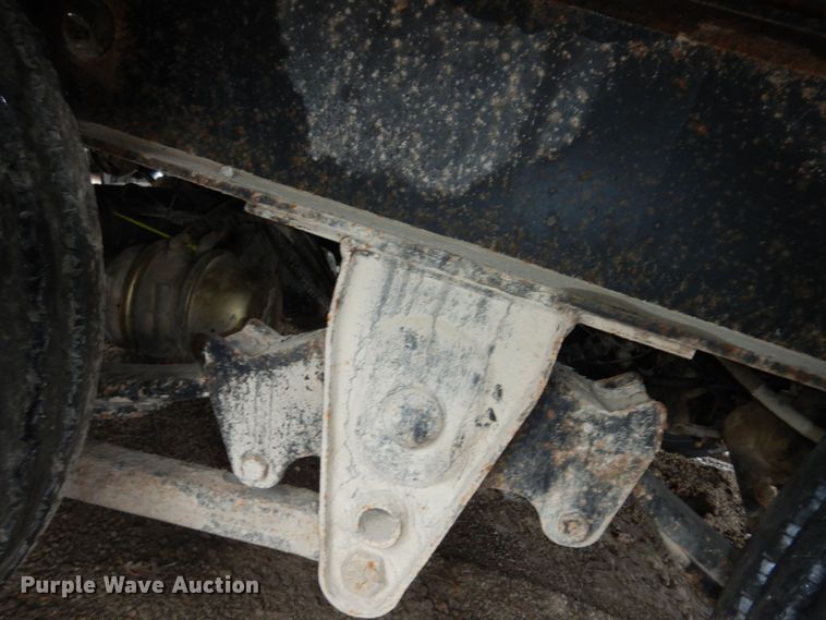 image for item DK1873 2008 Trail King TK40RB322  equipment trailer