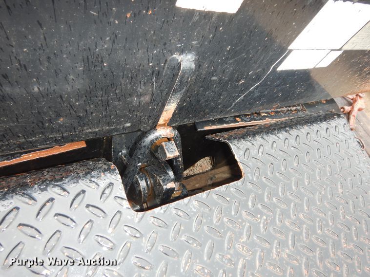 image for item DK1873 2008 Trail King TK40RB322  equipment trailer