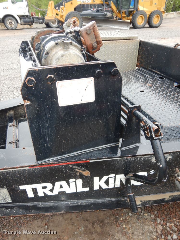 image for item DK1873 2008 Trail King TK40RB322  equipment trailer