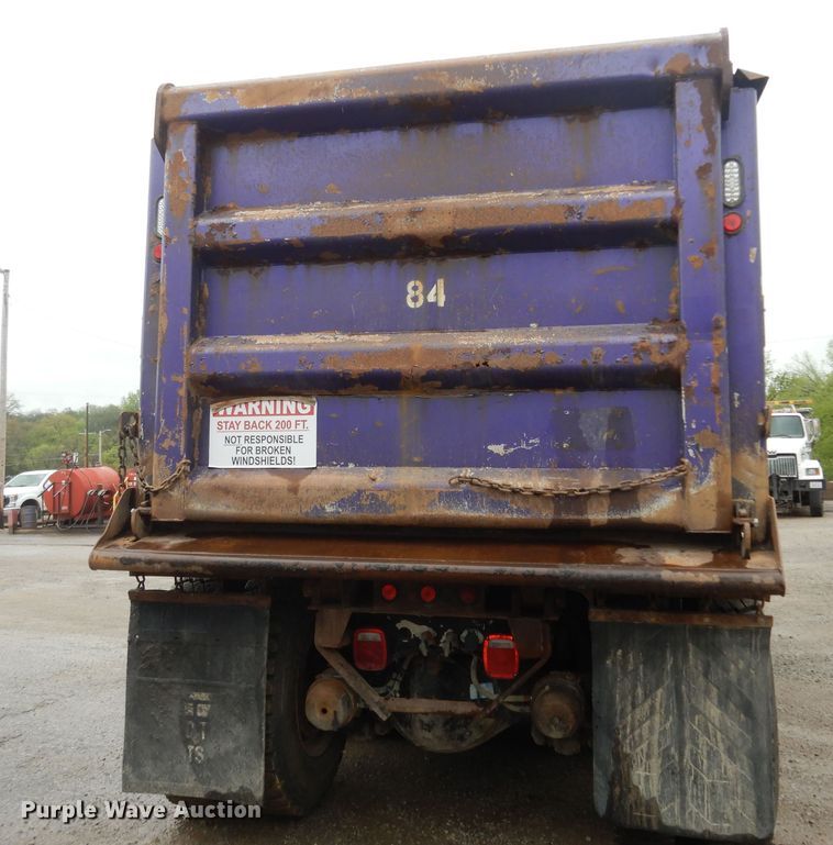 image for item DK1898 2006 Kenworth T800  dump truck