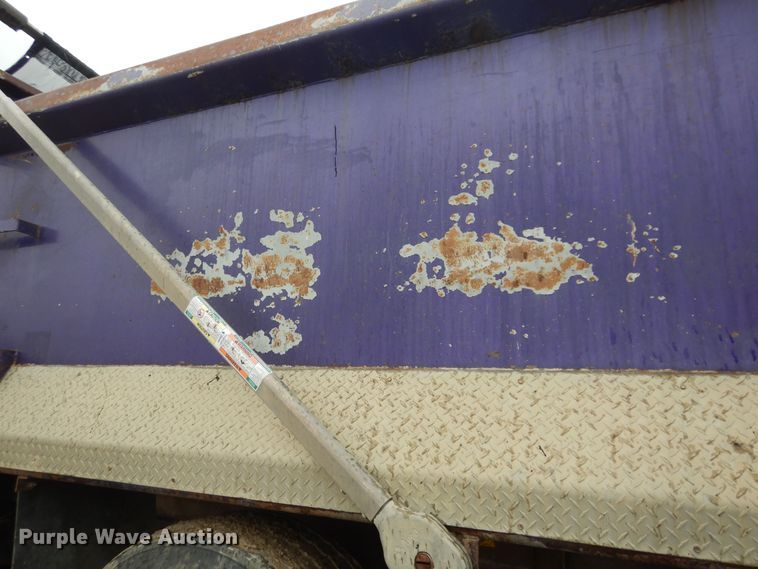 image for item DK1898 2006 Kenworth T800  dump truck