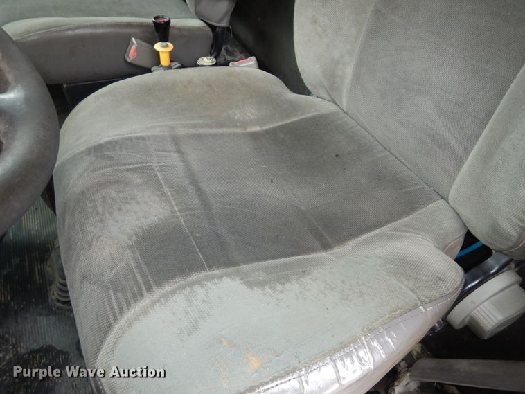 image for item DK1898 2006 Kenworth T800  dump truck