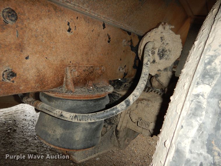 image for item DK1898 2006 Kenworth T800  dump truck