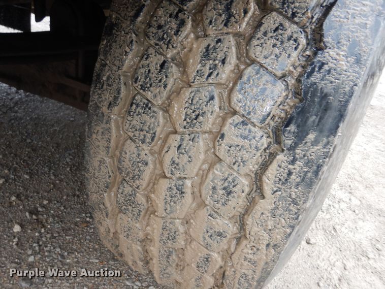 image for item DK1898 2006 Kenworth T800  dump truck