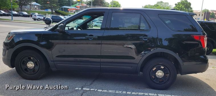 image for item DK1915 2017 Ford Explorer Police Interceptor  SUV
