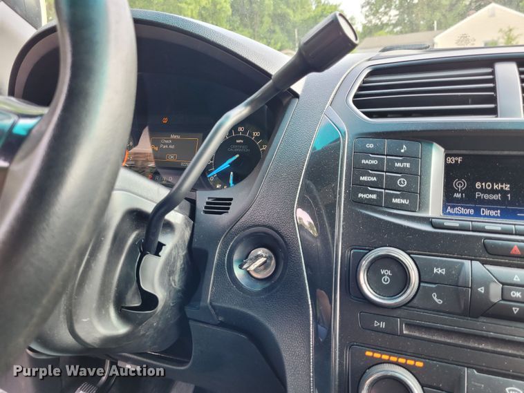 image for item DK1915 2017 Ford Explorer Police Interceptor  SUV