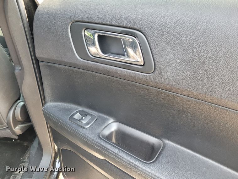 image for item DK1915 2017 Ford Explorer Police Interceptor  SUV