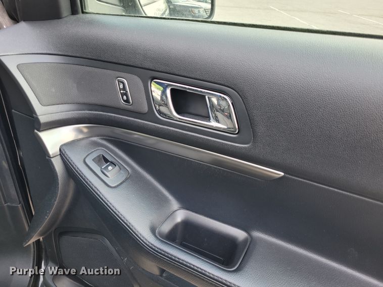 image for item DK1915 2017 Ford Explorer Police Interceptor  SUV