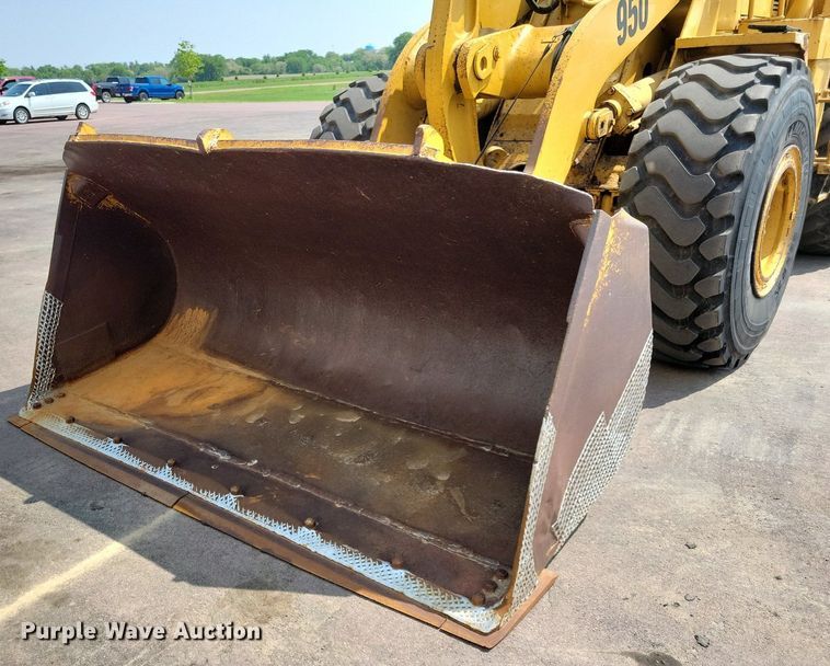 image for item DK5237 1988 Caterpillar 950B  wheel loader