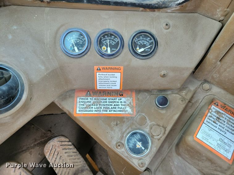 image for item DK5237 1988 Caterpillar 950B  wheel loader