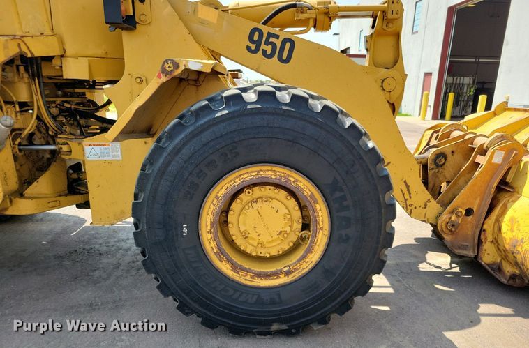 image for item DK5237 1988 Caterpillar 950B  wheel loader