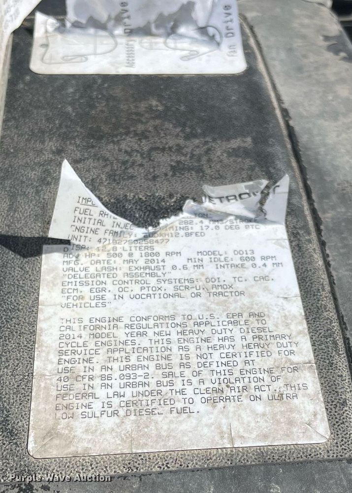 image for item DM0277 2015 Freightliner Cascadia 125  semi truck