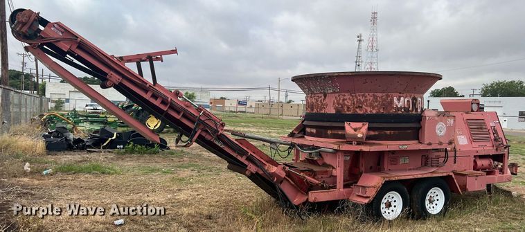 image for item DN3003 Morbark  tub grinder