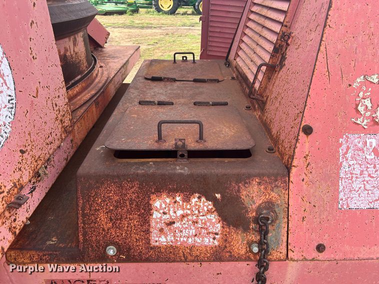 image for item DN3003 Morbark  tub grinder