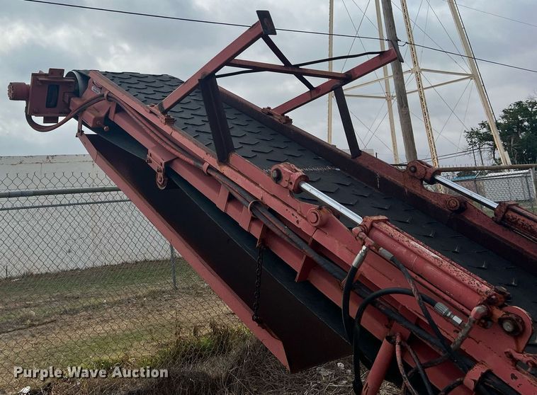 image for item DN3003 Morbark  tub grinder