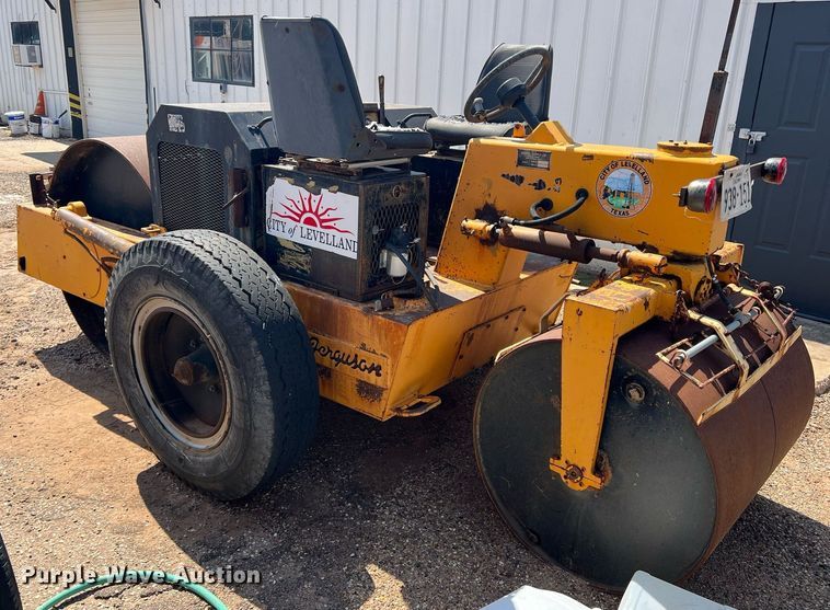 image for item DN3004 Ferguson 46  double drum roller