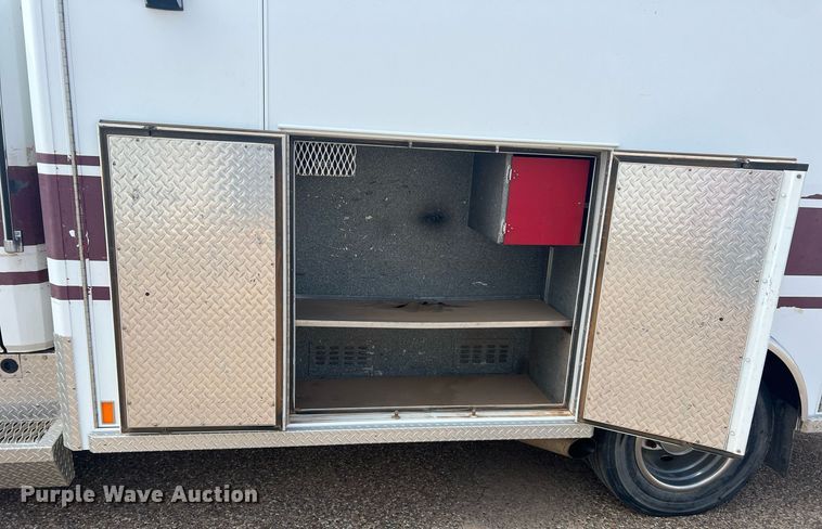 image for item DN3006 2000 Freightliner  ambulance