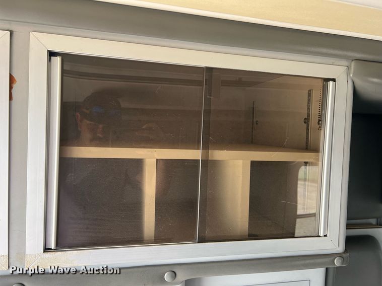 image for item DN3006 2000 Freightliner  ambulance