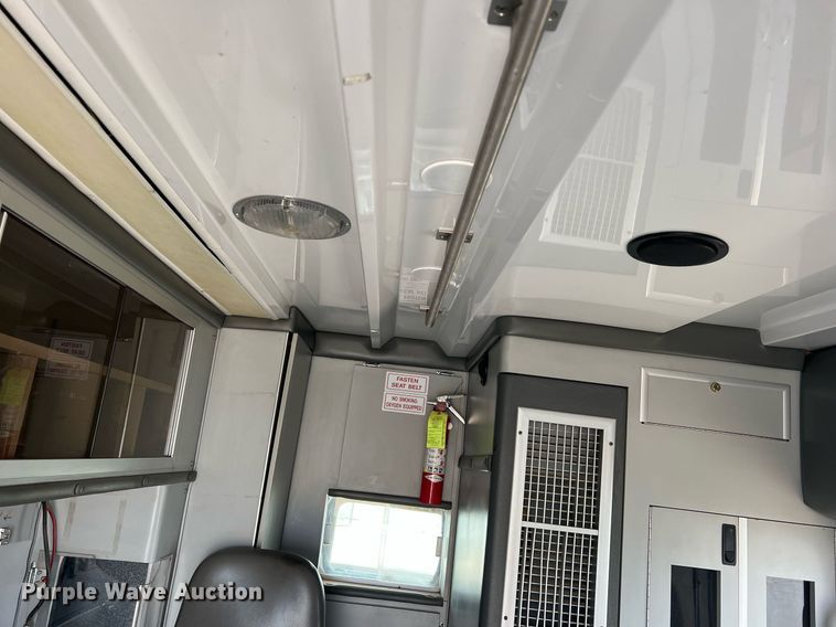 image for item DN3006 2000 Freightliner  ambulance