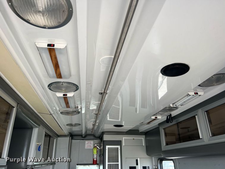 image for item DN3006 2000 Freightliner  ambulance